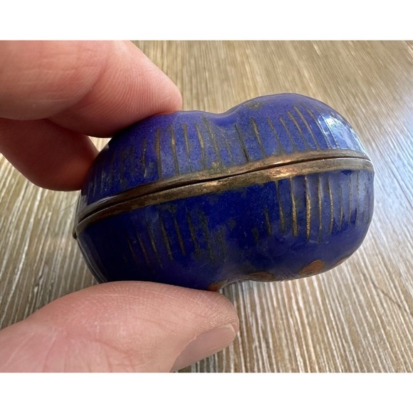 Small Blue Flower Cloisonné Box - Picture 4 of 5